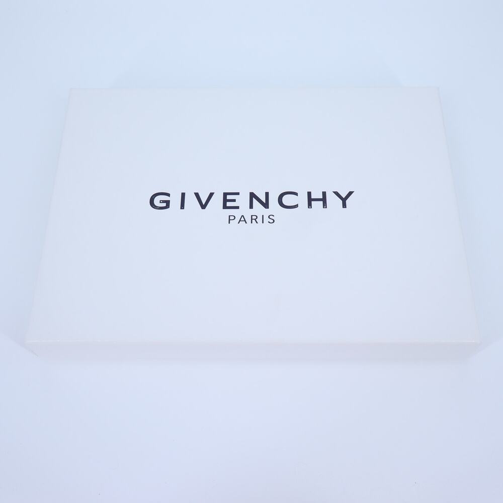 GIVENCHY Ivory and Black Gift Box 14.25x10.25x1.75